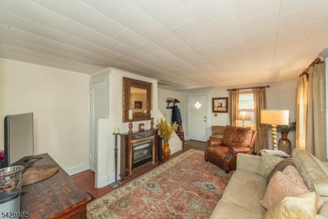 257 Mccosh Road Clifton NJ 07043