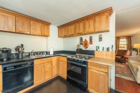 257 Mccosh Road Clifton NJ 07043