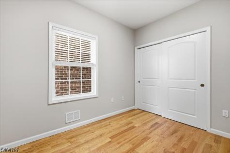 117 Cross Street Harrison NJ 07029