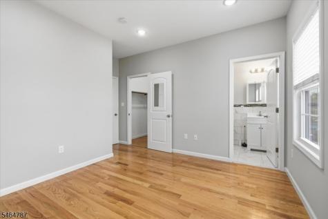 117 Cross Street Harrison NJ 07029