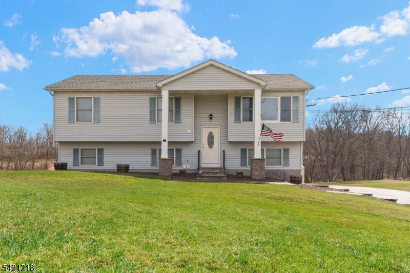 208 State Route 284 Wantage NJ 07461