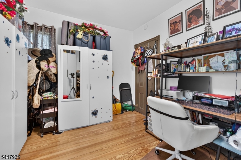81 Louis Street New Brunswick NJ 08901