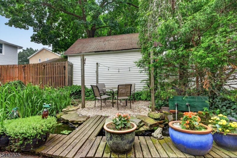 81 Louis Street New Brunswick NJ 08901