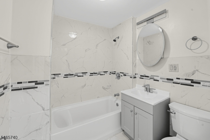 29 Goodwin Avenue Newark NJ 07112