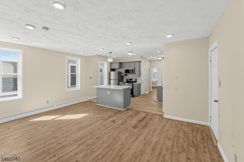 29 Goodwin Avenue Newark NJ 07112