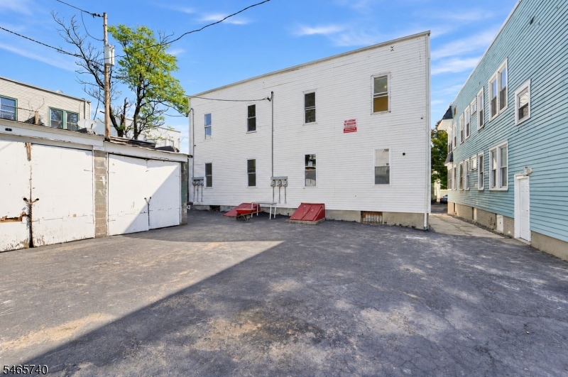 29 Goodwin Avenue Newark NJ 07112