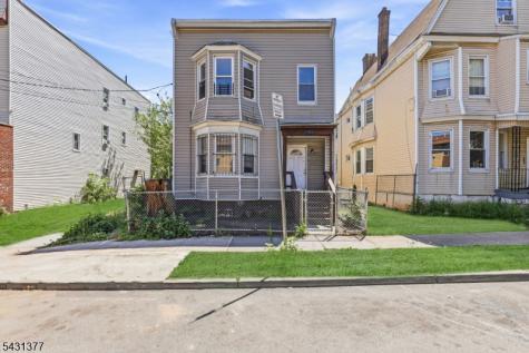 184 W Runyon Street Newark NJ 07108