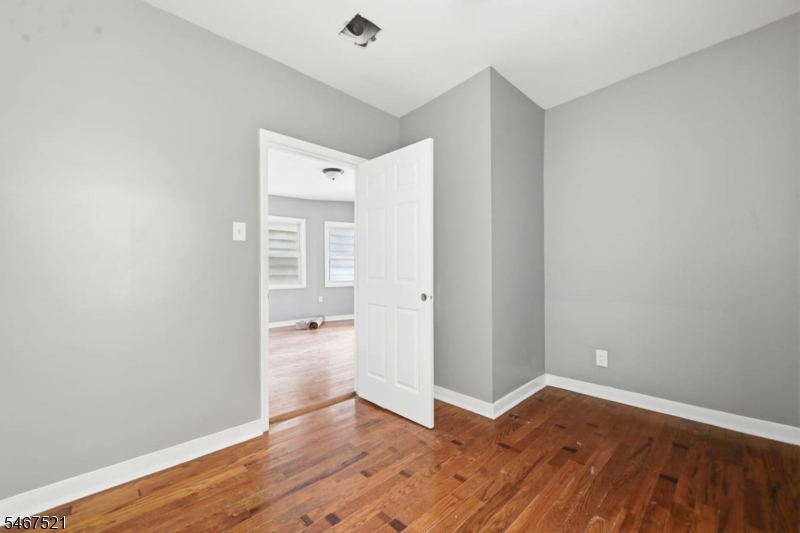 196 Fairmount Avenue Newark NJ 07103