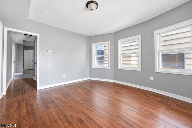 196 Fairmount Avenue Newark NJ 07103