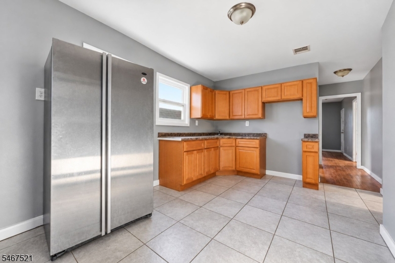 196 Fairmount Avenue Newark NJ 07103