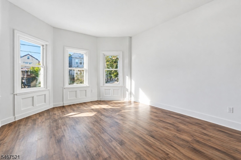 196 Fairmount Avenue Newark NJ 07103