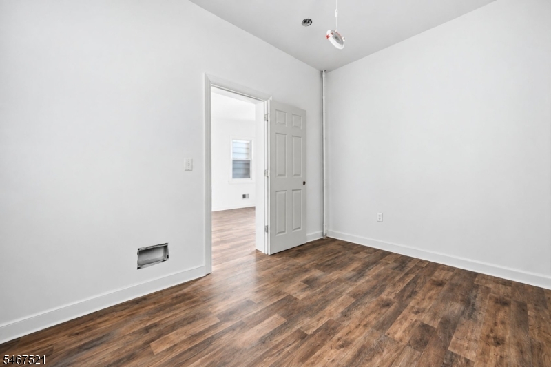 196 Fairmount Avenue Newark NJ 07103