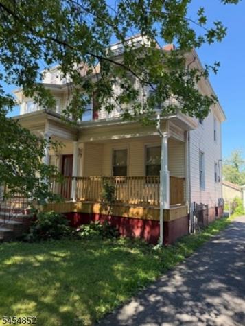 23 Washington Terrace East Orange NJ 07017