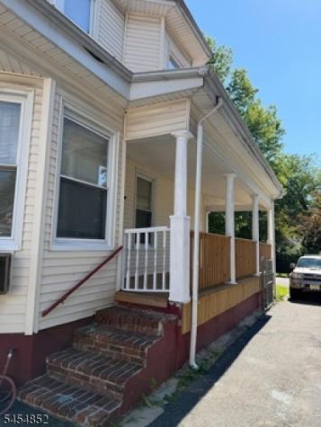 23 Washington Terrace East Orange NJ 07017
