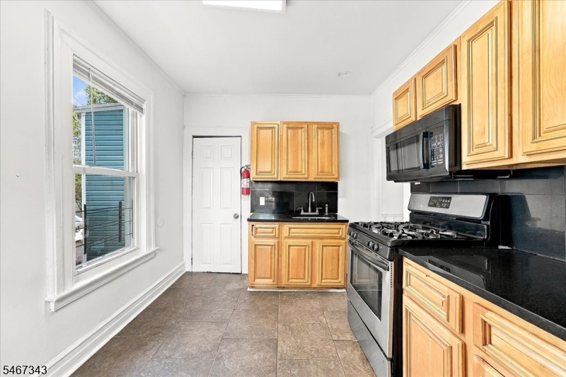 23 Cummings Street Irvington NJ 07111