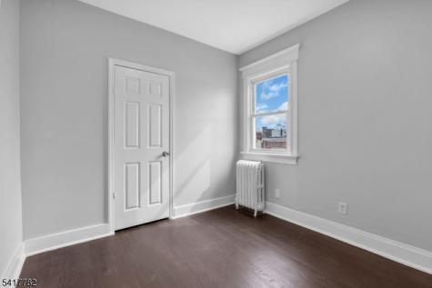 9 Lindsley Place East Orange NJ 07018