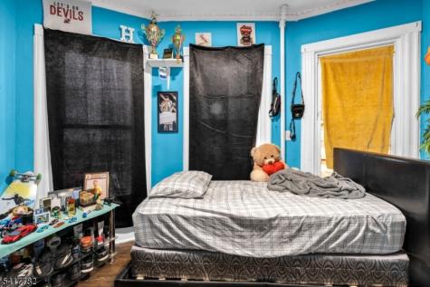 9 Lindsley Place East Orange NJ 07018