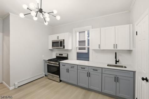 23 Highland Terrace Irvington NJ 07111
