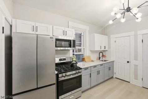 23 Highland Terrace Irvington NJ 07111
