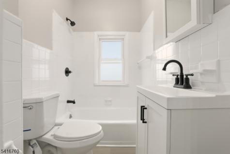 23 Highland Terrace Irvington NJ 07111