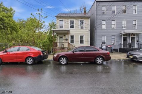 31 Hillman Street Paterson NJ 07522
