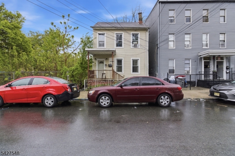 31 Hillman Street Paterson NJ 07522