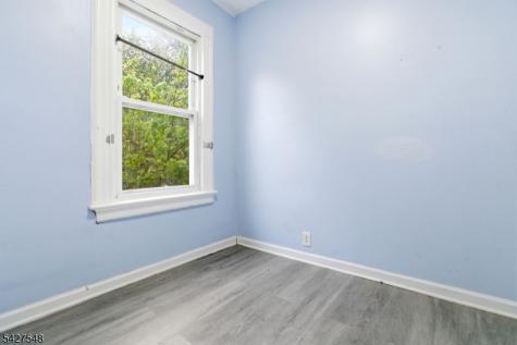 31 Hillman Street Paterson NJ 07522
