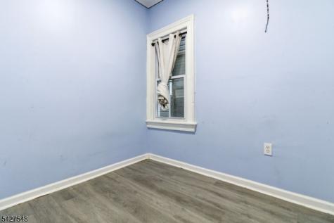 31 Hillman Street Paterson NJ 07522