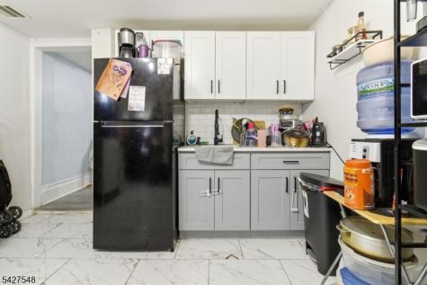 31 Hillman Street Paterson NJ 07522