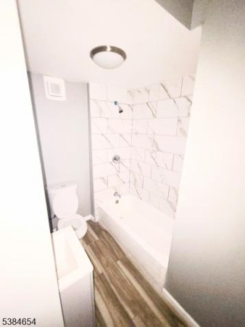 94 Dodd Street East Orange NJ 07017