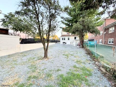 94 Dodd Street East Orange NJ 07017