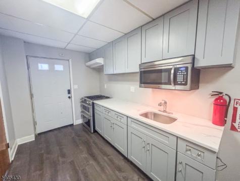 442 Bordentown Avenue South Amboy NJ 08879