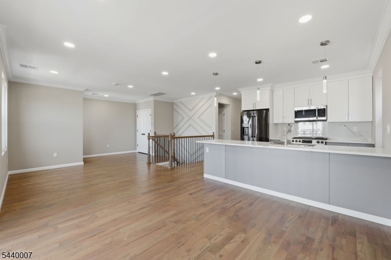 432 S 10th Street Newark NJ 07103