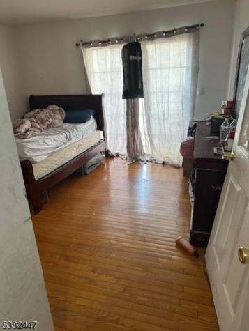 89 Hawthorne Avenue Newark NJ 07112