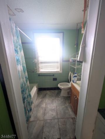 117 Carnegie Avenue East Orange NJ 07018