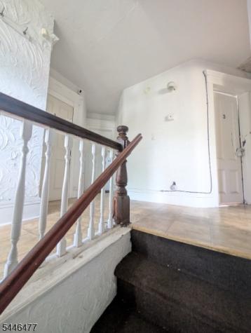 117 Carnegie Avenue East Orange NJ 07018