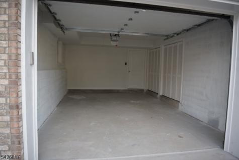 28 Davis Street Harrison NJ 07029
