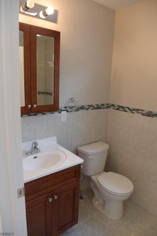 28 Davis Street Harrison NJ 07029