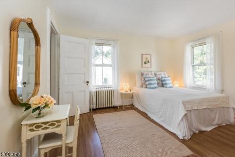 11 Mountainview Place Montclair NJ 07042