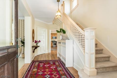 11 Mountainview Place Montclair NJ 07042