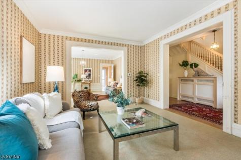 11 Mountainview Place Montclair NJ 07042