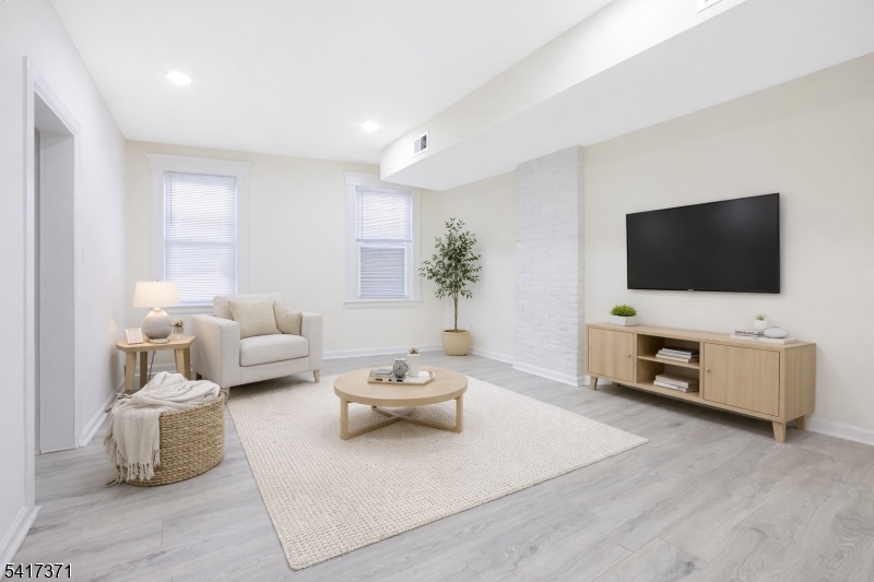 88 Devon Street Kearny NJ 07032