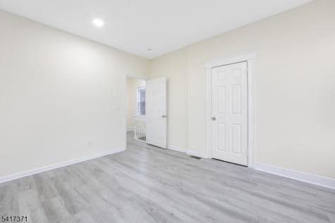 88 Devon Street Kearny NJ 07032