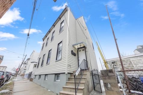 88 Devon Street Kearny NJ 07032