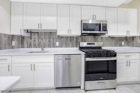 88 Devon Street Kearny NJ 07032