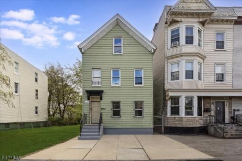 580 Hunterdon Street Newark NJ 07108