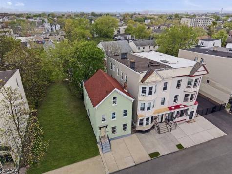 580 Hunterdon Street Newark NJ 07108