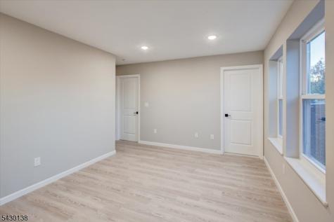 581 Bergen Street Newark NJ 07108