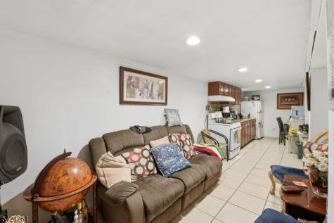 451 E 31st Street Paterson NJ 07504