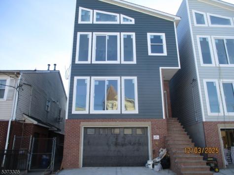 436 S 11th Street Newark NJ 07103